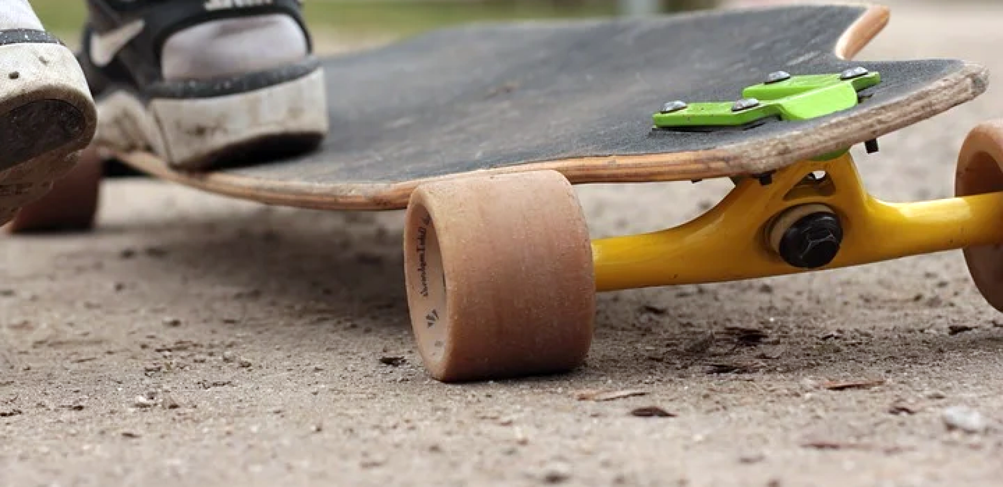 How To Longboard - A Beginner's Guide [step-by-step & Videos 